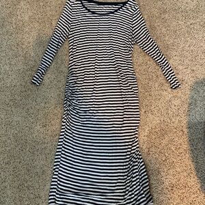 Liz Lange Striped Long Sleeve Dress in Navy and White
